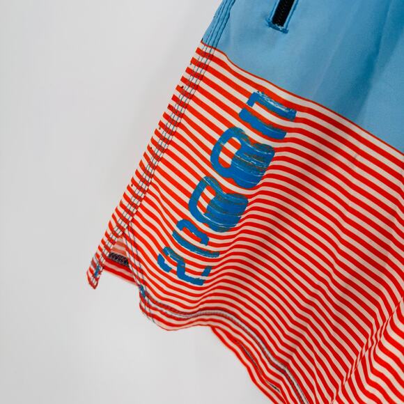 2(X)IST V3.5 Men’s XL Swim Trunks Board Shorts Blue Red Stripe Patriotic - Picture 6 of 7